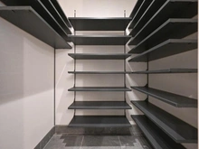 【東京都/世田谷区世田谷】世田谷区世田谷4丁目プロジェクト B号棟 収納：シューズインクローゼット