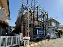 【東京都/狛江市中和泉】狛江市中和泉3丁目 新築戸建 建築中の外観