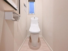 【東京都/世田谷区祖師谷】プラウドシーズン祖師ヶ谷大蔵 トイレ：1階