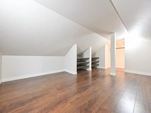 【東京都/世田谷区祖師谷】プラウドシーズン祖師ヶ谷大蔵 小屋裏収納