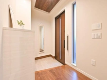 【東京都/世田谷区祖師谷】プラウドシーズン祖師ヶ谷大蔵 玄関