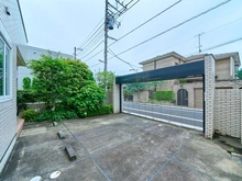 【東京都/世田谷区成城】成城5丁目　戸建 駐車場