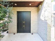 【東京都/世田谷区成城】世田谷区成城六丁目　戸建 アプローチ