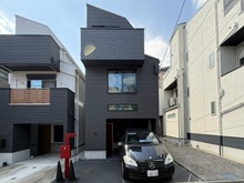 【東京都/世田谷区砧】世田谷区砧七丁目　戸建 外観：対象物件は写真中央