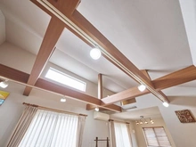 【東京都/狛江市元和泉】狛江市元和泉2丁目 戸建 リビングダイニングの吹抜け・ロフト