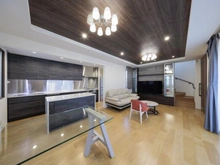 【東京都/世田谷区成城】プラウドシーズン成城学園前 LDK