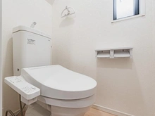 【東京都/板橋区高島平】板橋区高島平5丁目 新築戸建 3号棟 トイレ