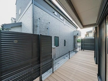 【東京都/板橋区高島平】板橋区高島平5丁目 新築戸建 5号棟 ウッドデッキ