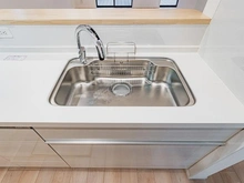 【東京都/板橋区高島平】板橋区高島平5丁目 新築戸建 5号棟 キッチン：シンク