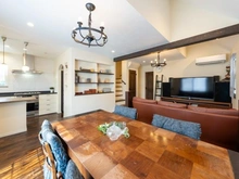 【東京都/目黒区上目黒】上目黒2丁目 戸建 リビング・ダイニング