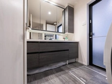 【東京都/目黒区中目黒】中目黒3丁目　中古戸建 洗面室