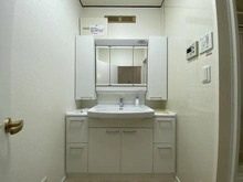 【埼玉県/川口市東川口】川口市東川口6丁目 戸建 洗面室