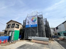 【神奈川県/川崎市宮前区野川本町】宮前区野川本町1丁目新築戸建A号棟 建築中の外観：全２棟　手前