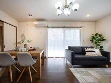 【神奈川県/川崎市宮前区神木本町】神木本町4丁目　中古戸建 リビング