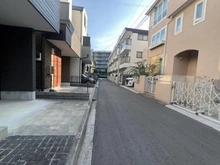 【神奈川県/川崎市幸区古市場】川崎市幸区古市場2丁目　中古戸建 前面道路