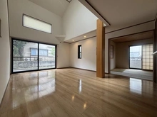 【神奈川県/川崎市高津区上作延】高津区上作延4丁目　中古戸建 リビング・ダイニング