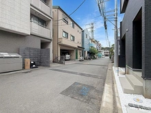 【神奈川県/川崎市高津区新作】高津区新作4丁目　新築戸建　1号棟 前面道路