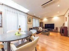 【神奈川県/川崎市高津区諏訪】高津区諏訪3丁目　中古戸建 リビング・ダイニング