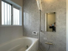 【神奈川県/横浜市港南区日野】横浜市港南区日野4丁目中古戸建 浴室