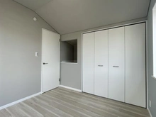 【神奈川県/横浜市港南区日野】横浜市港南区日野4丁目中古戸建 洋室