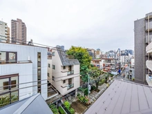 【東京都/新宿区高田馬場】新宿区高田馬場2丁目戸建 眺望：バルコニーから