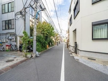 【東京都/新宿区高田馬場】新宿区高田馬場2丁目戸建 前面道路