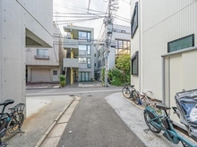 【東京都/新宿区高田馬場】新宿区高田馬場2丁目戸建 前面道路