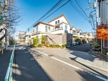 【東京都/新宿区西落合】プラウドシーズン西落合 周辺道路（西側）