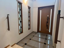 【東京都/国分寺市日吉町】国分寺市日吉町二丁目中古戸建 玄関