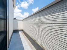 【兵庫県/西宮市中殿町】西宮市中殿町　中古戸建 バルコニー