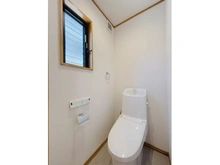 【大阪府/大阪市淀川区新高】大阪市淀川区新高1丁目　中古戸建 トイレ