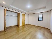 【大阪府/大阪市淀川区新高】大阪市淀川区新高1丁目　中古戸建 洋室
