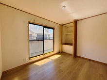 【大阪府/大阪市淀川区新高】大阪市淀川区新高1丁目　中古戸建 洋室