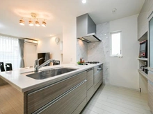 【大阪府/大阪市天王寺区勝山】天王寺区勝山二丁目戸建て キッチン