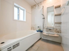 【大阪府/大阪市天王寺区勝山】天王寺区勝山二丁目戸建て 浴室