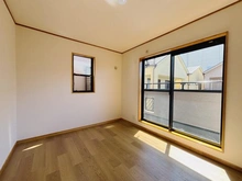 【大阪府/大阪市淀川区新高】大阪市淀川区新高1丁目　中古戸建 洋室