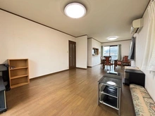 【兵庫県/三田市ゆりのき台】三田市ゆりのき台三丁目　中古戸建 リビング・ダイニング：家具調度品は価格に含まれません。