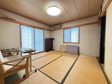 【兵庫県/三田市ゆりのき台】三田市ゆりのき台三丁目　中古戸建 和室：家具調度品は価格に含まれません。