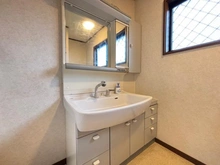 【兵庫県/三田市ゆりのき台】三田市ゆりのき台三丁目　中古戸建 洗面所