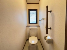 【兵庫県/三田市ゆりのき台】三田市ゆりのき台三丁目　中古戸建 トイレ：2階