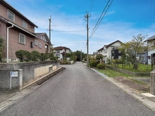 【兵庫県/三田市ゆりのき台】三田市ゆりのき台三丁目　中古戸建 前面道路：南側