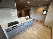 【大阪府/大阪市平野区加美北】大阪市平野区加美北　戸建 キッチン