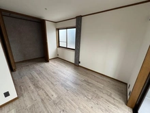 【大阪府/大阪市平野区加美北】大阪市平野区加美北　戸建 洋室：3階洋室南側