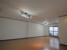 【大阪府/東大阪市高井田本通】東大阪市高井田本通2丁目 中古一戸建て 洋室：2階