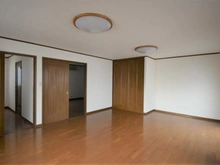 【大阪府/東大阪市高井田本通】東大阪市高井田本通2丁目 中古一戸建て 洋室：3階