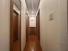 【大阪府/大東市野崎】大東市野崎3丁目　中古戸建 廊下