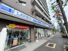 【東京都/杉並区高井戸東】杉並区高井戸東一丁目　新築戸建て ローソン杉並高井戸東二丁目店（現地より約260m）