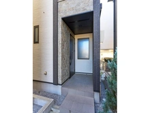 【埼玉県/さいたま市大宮区天沼町】さいたま市大宮区天沼町2丁目　戸建 玄関