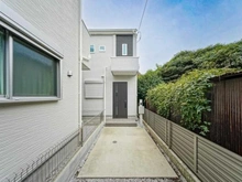 【埼玉県/さいたま市大宮区大成町】さいたま市大宮区大成町　中古戸建 アプローチ