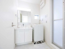 【埼玉県/さいたま市大宮区大成町】さいたま市大宮区大成町　中古戸建 洗面所